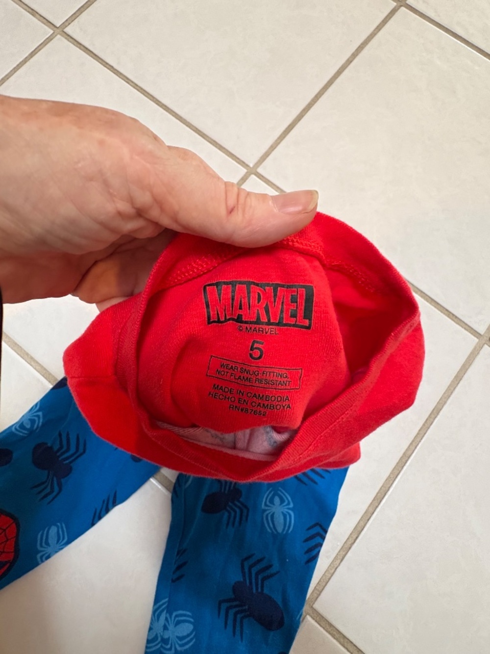 Marvel Spider-Man PJ’s - Picture 2 of 3
